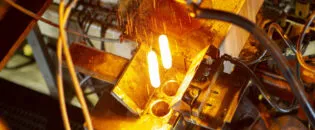 Infrared Camera Measures Glass Temperature and Position of Gobs