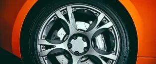 Precise Thermal Testing of Brake Discs with Infrared Cameras